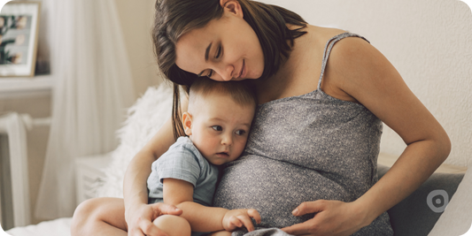 Breastfeeding While Pregnant: Safe Nursing Tips for Aussie Mums